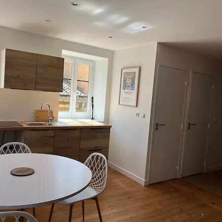 Apartment Duplex Centre Historique